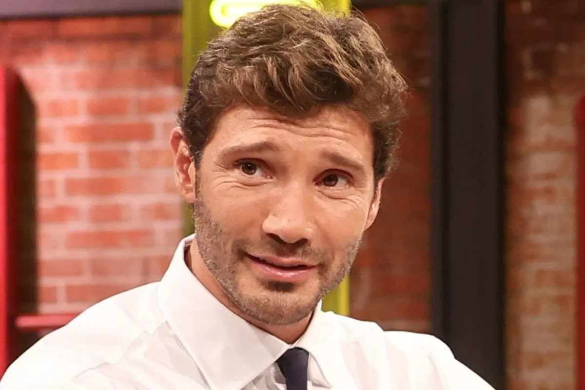 Arisa chiarisce: “Non è vero che sono contro Stefano De Martino”